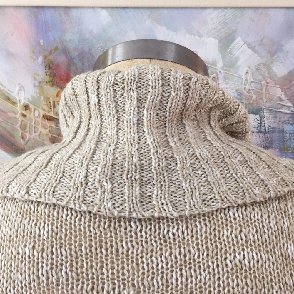 No Tags Slough Collar Sleeveless Sweater Top - Picture 8 of 14